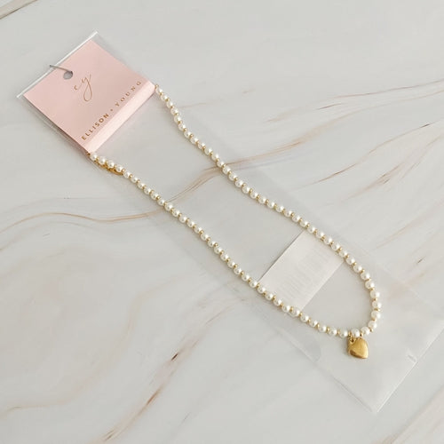 Collar Corazón con Perlas y Dorado - Joyería Elegante